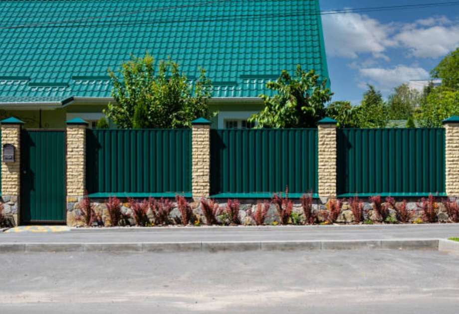 corrugated metal fencing