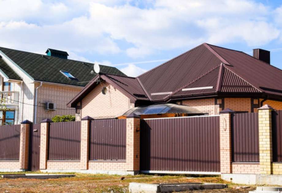 corrugated metal fencing